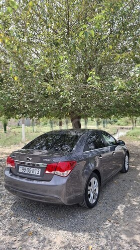 Chevrolet Cruze 2014, 202,500 km - 2.0 l - Salyan