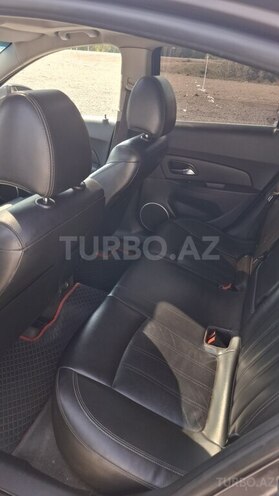 Chevrolet Cruze 2014, 202,500 km - 2.0 l - Salyan