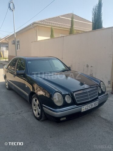 Mercedes E 230 1995, 523,000 km - 2.3 l - Lənkəran