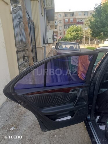 Mercedes E 230 1995, 523,000 km - 2.3 l - Lənkəran
