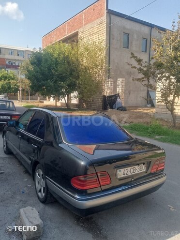 Mercedes E 230 1995, 523,000 km - 2.3 l - Lənkəran