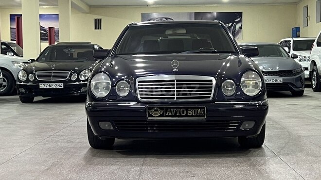 Mercedes E 220 1998, 285,000 km - 2.2 l - Sumqayıt