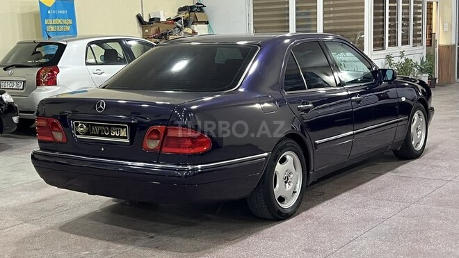 Mercedes E 220 1998, 285,000 km - 2.2 l - Sumqayıt