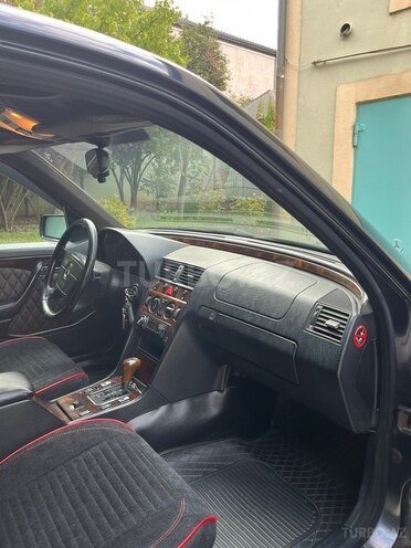 Mercedes C 220 1996, 438,000 km - 2.2 l - Bakı