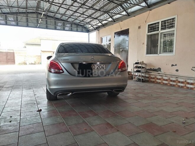 Mercedes C 300 2015, 265,000 km - 2.0 l - Masallı