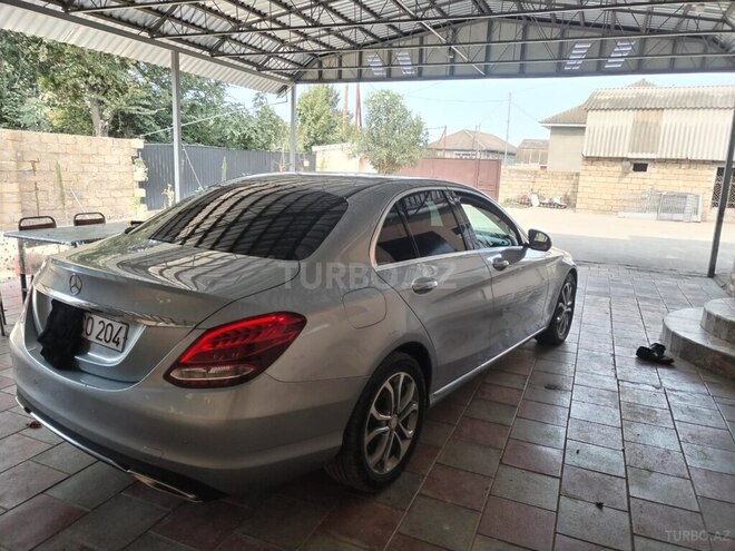 Mercedes C 300 2015, 265,000 km - 2.0 l - Masallı