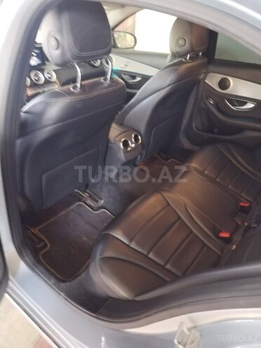 Mercedes C 300 2015, 265,000 km - 2.0 l - Masallı