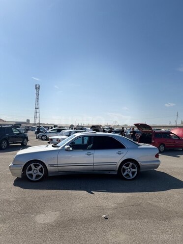 Mercedes E 240 1999, 337,000 km - 2.4 l - Bakı