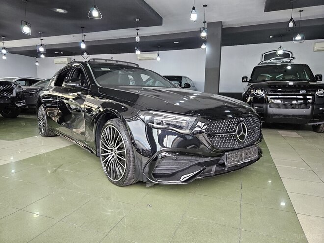 Mercedes E 300 e 4MATIC 2023, 46,700 km - 2.0 l - Bakı