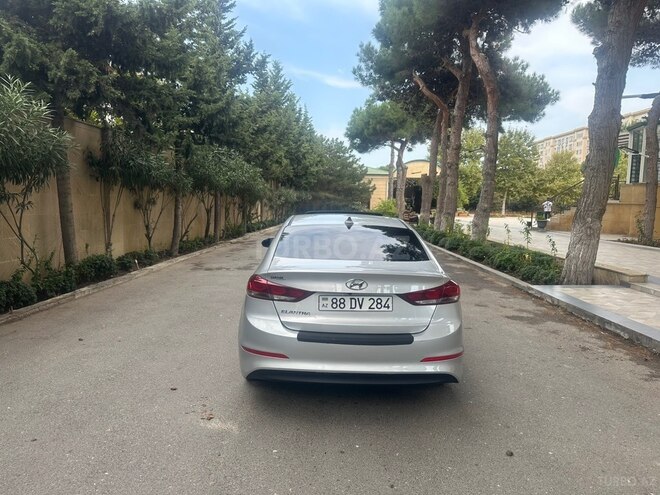 Hyundai Elantra 2018, 51,000 km - 2.0 l - Bakı