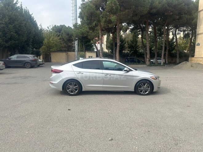 Hyundai Elantra 2018, 51,000 km - 2.0 l - Bakı