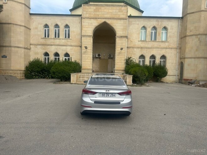 Hyundai Elantra 2018, 51,000 km - 2.0 l - Bakı