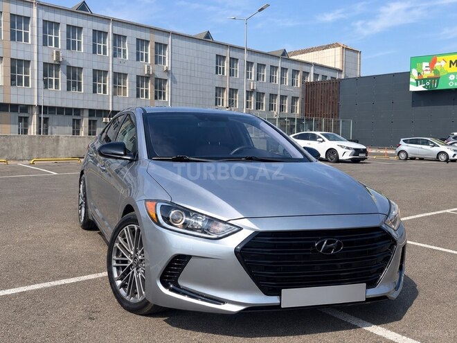 Hyundai Elantra 2016, 243,011 km - 2.0 л - Bakı