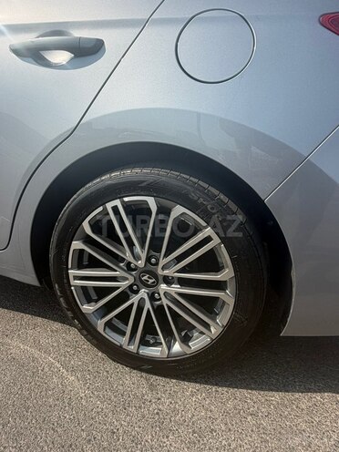 Hyundai Elantra 2016, 243,011 km - 2.0 л - Bakı