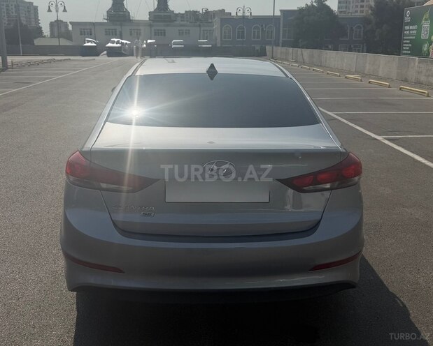 Hyundai Elantra 2016, 243,011 km - 2.0 л - Bakı