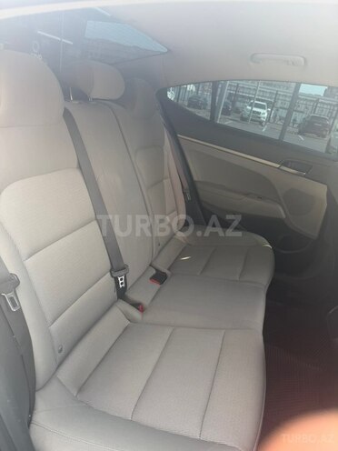 Hyundai Elantra 2016, 243,011 km - 2.0 л - Bakı