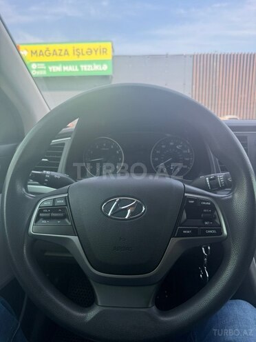 Hyundai Elantra 2016, 243,011 km - 2.0 л - Bakı