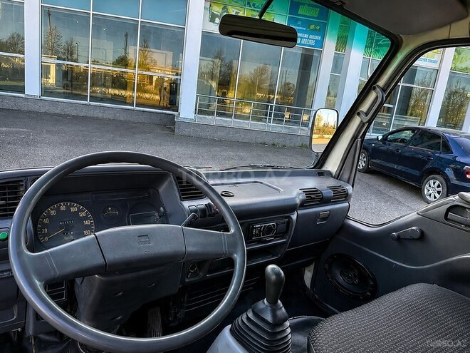 Isuzu NKR 55 L 2008, 354,000 km - 2.8 л - Bakı