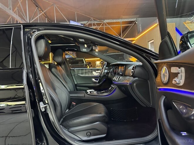 Mercedes E 300 2018, 189,700 km - 2.0 l - Bakı