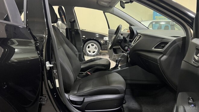 Hyundai Accent 2019, 178,000 km - 1.6 l - Sumqayıt