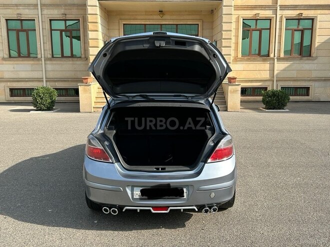 Opel Astra 2009, 270,000 km - 1.4 l - Şəki