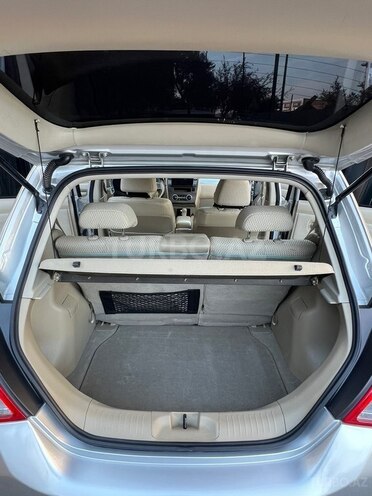 Nissan Tiida 2011, 124,215 km - 1.5 л - Bakı