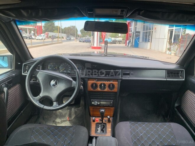 Mercedes 190 1992, 258,000 km - 2.0 l - Sumqayıt