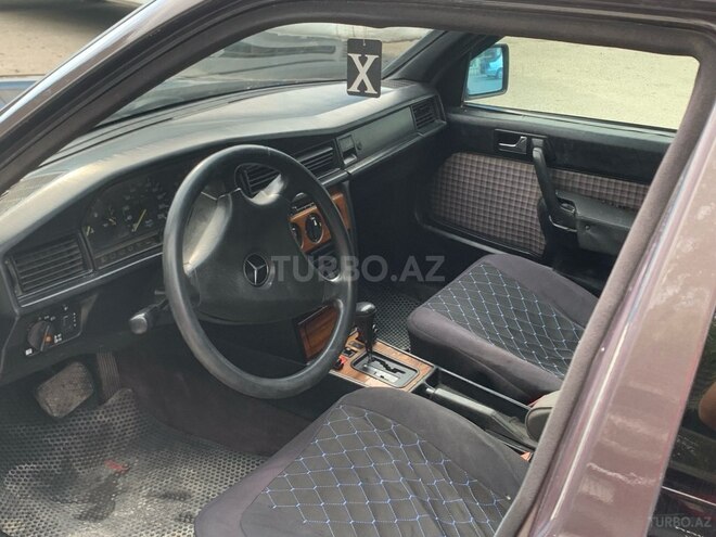 Mercedes 190 1992, 258,000 km - 2.0 l - Sumqayıt