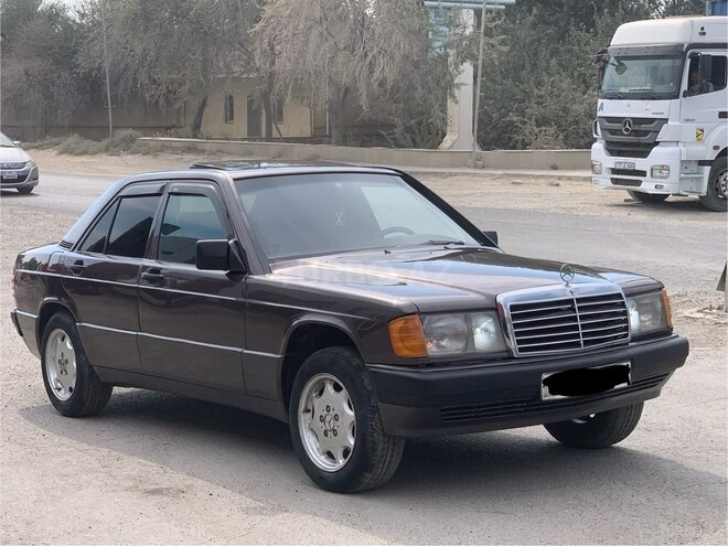 Mercedes 190 1992, 258,000 km - 2.0 l - Sumqayıt