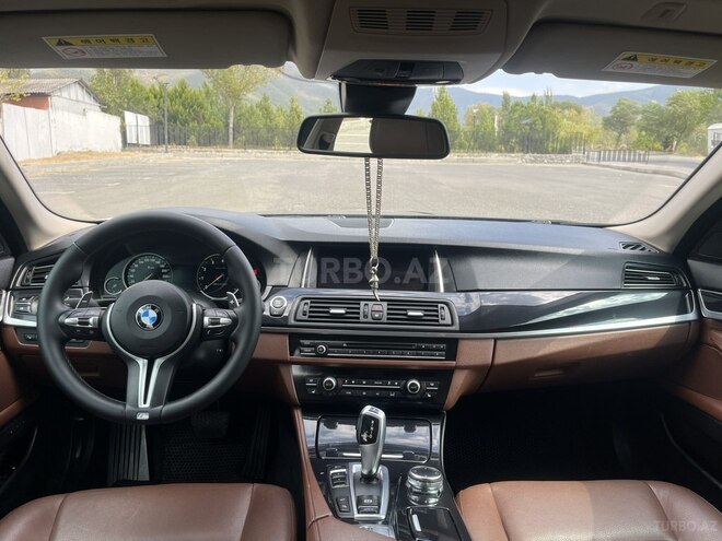 BMW 525 2015, 210,000 km - 2.0 l - Şəki