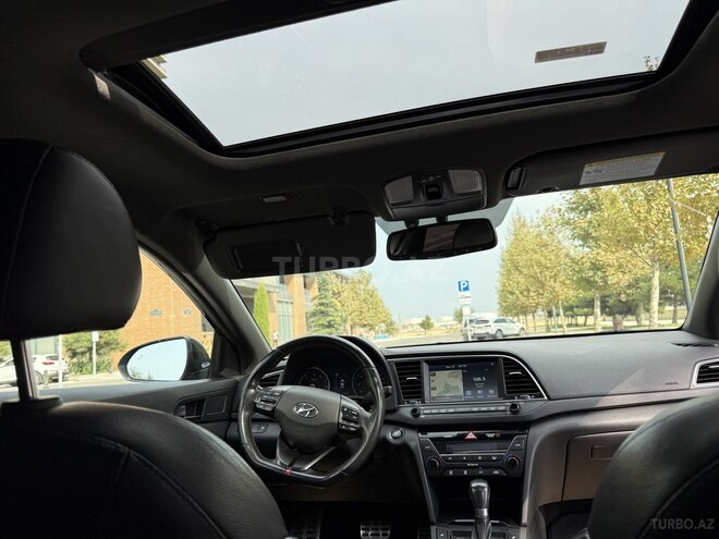 Hyundai Elantra 2017, 94,000 km - 1.6 l - Bakı
