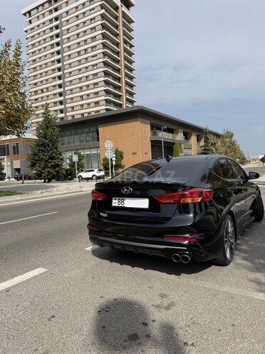Hyundai Elantra 2017, 94,000 km - 1.6 l - Bakı