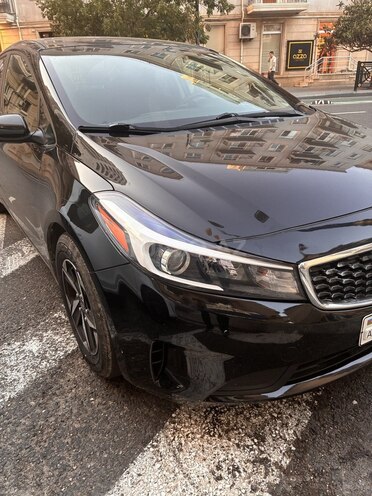 Kia Forte 2016, 225,308 km - 2.0 l - Bakı