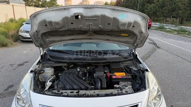 Nissan Sunny 2013, 192,000 km - 1.5 l - Bakı