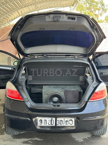 Opel Astra 2004, 267,000 km - 1.4 l - Şəki