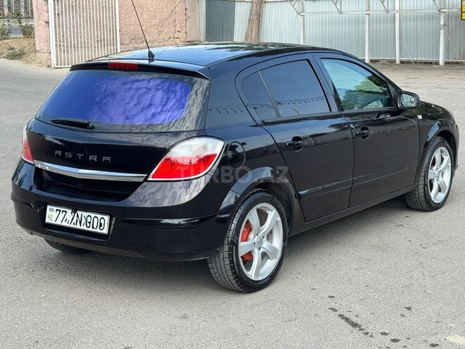 Opel Astra 2004, 267,000 km - 1.4 l - Şəki