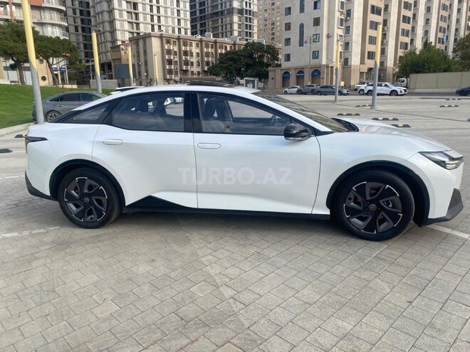 Toyota bZ3 2024, 29,000 km - 0.0 л - Bakı