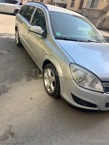Opel Astra 2008, 275,000 km - 1.7 l - Bakı