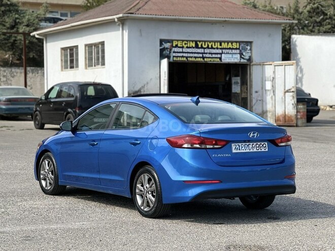Hyundai Elantra 2017, 132,795 km - 2.0 л - Bakı