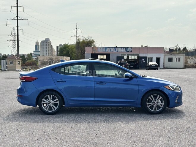 Hyundai Elantra 2017, 132,795 km - 2.0 л - Bakı