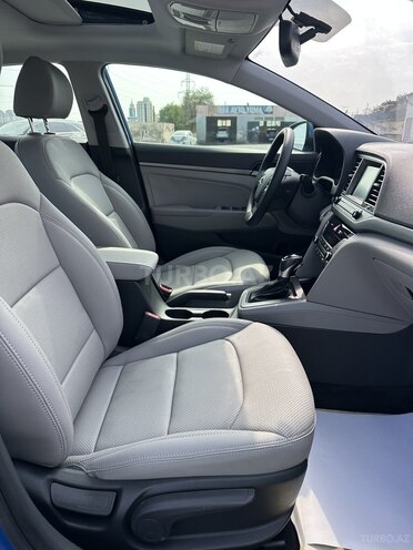 Hyundai Elantra 2017, 132,795 km - 2.0 л - Bakı