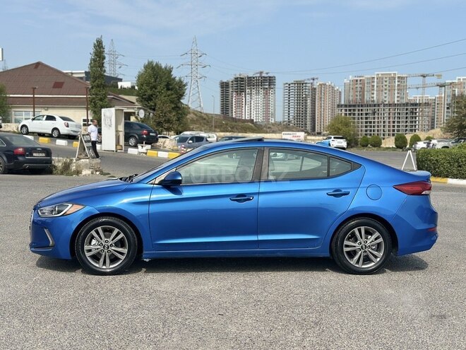Hyundai Elantra 2017, 132,795 km - 2.0 л - Bakı