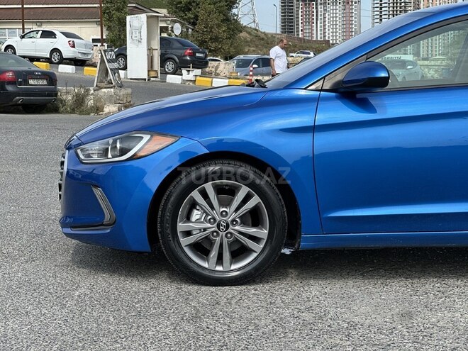 Hyundai Elantra 2017, 132,795 km - 2.0 л - Bakı