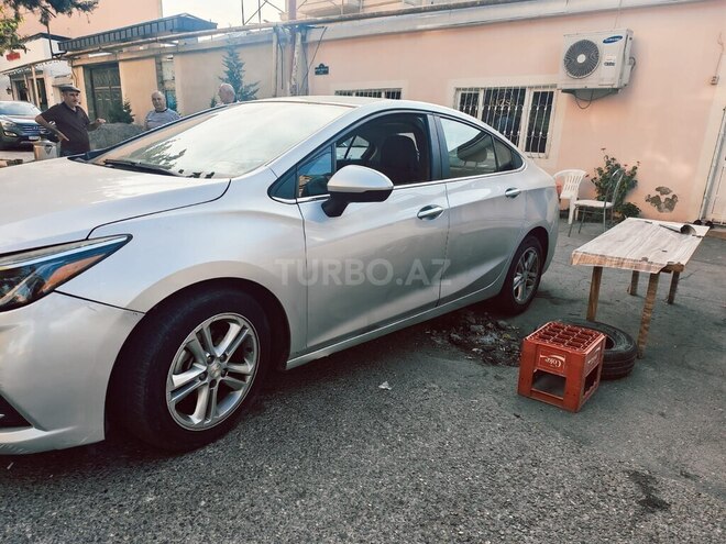 Chevrolet Cruze 2017, 195,600 km - 1.4 l - Bakı