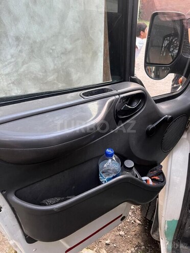 Ford Transit 2003, 123,000 km - 2.4 л - Şəki