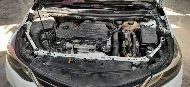 Chevrolet Cruze 2016, 240,000 km - 1.4 l - Gəncə