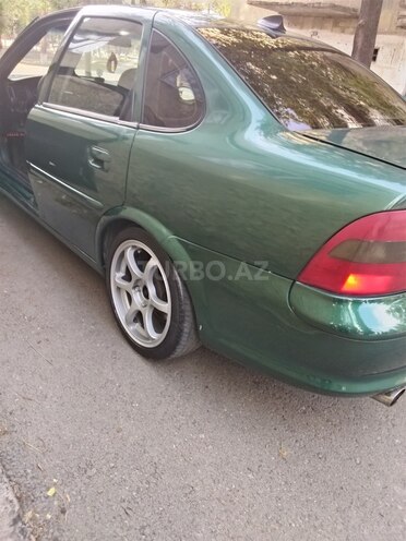 Opel Vectra 1998, 665,530 km - 1.6 l - Ağstafa
