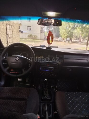 Opel Vectra 1998, 665,530 km - 1.6 l - Ağstafa