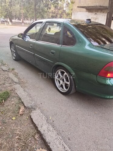 Opel Vectra 1998, 665,530 km - 1.6 l - Ağstafa