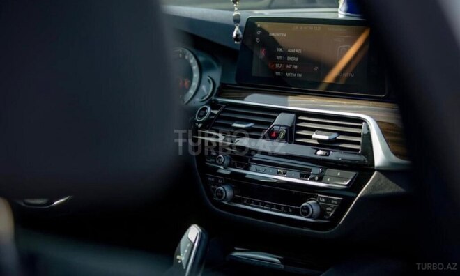 BMW 530e 2018, 102,000 km - 2.0 л - Bakı